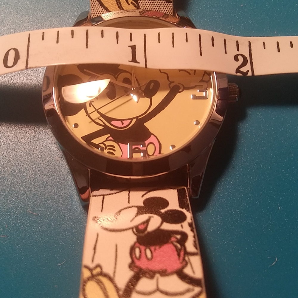Mickey Mouse Cartoon Watch - Picture 8 of 11